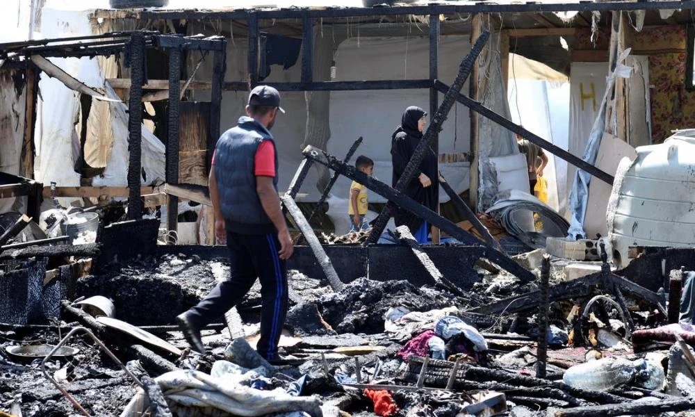 Λίβανος: Πυρπόλησαν καταυλισμό Σύρων μεταναστών